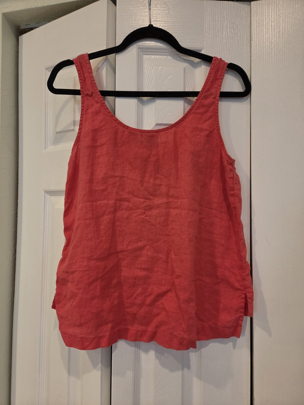 C&C California Coral Red Button-Front Linen Tank - Picture 4 of 4